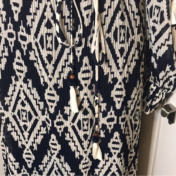 Tory Burch Wrap Around Maxi Dress in Navy/White Tapestry Geo Print - Picture 4 of 13